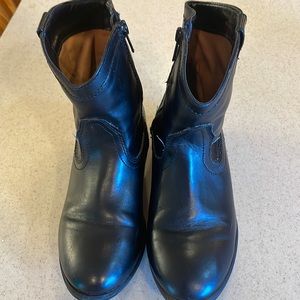 Little girls Frye Cowboy boots